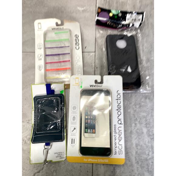 Vivitar Tempered Glass Screen Protector for iPhone 5/5s/SE Cellphone Accessories - Picture 1 of 3